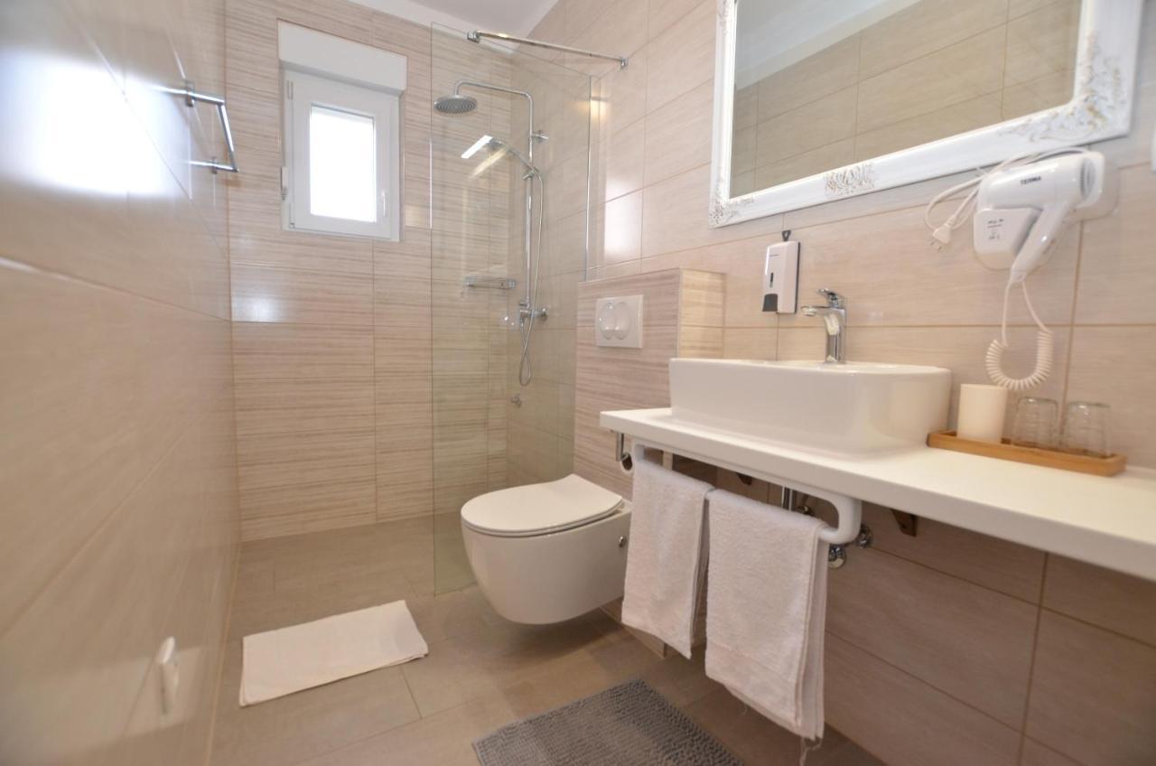 M&N Apartment Rovinj Luaran gambar